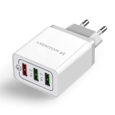 Adaptador de parede rápido Wozinsky Quick Charge QC 3.0 3x USB 30W branco (WWC-01)